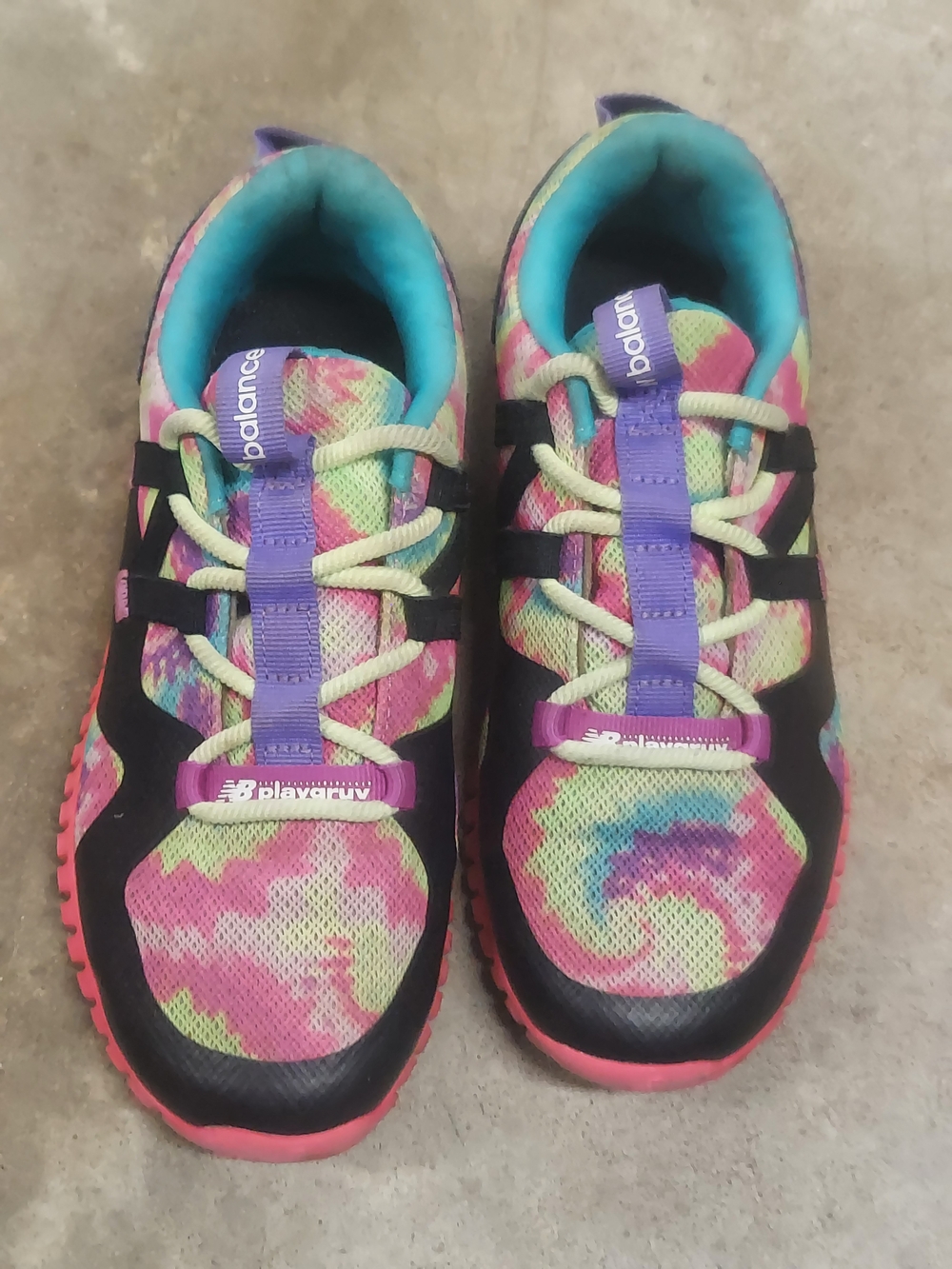 New Balance Kids Size 2.5 Tie-Dye Pink & Teal Athletic Shoes